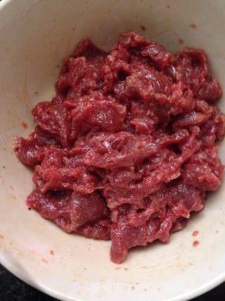 牛肉牛肉丸汤河粉的做法步骤：3