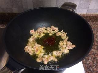 蒜苗盐煎肉的做法步骤：5