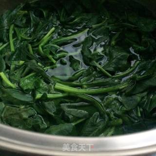 菠菜卷饼的做法步骤：2