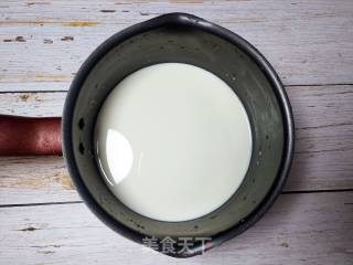 棉花糖布丁的做法步骤：1