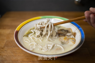 鱼肉做面条 极鲜雪菜黄鱼面的做法步骤：15