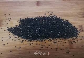 黑芝麻紫薯饼的做法步骤：5