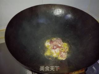白菜木耳烧面筋的做法步骤：3