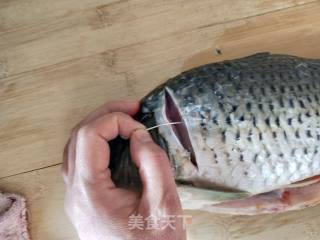 红烧鲤鱼的做法步骤：3