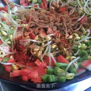 豆腐丁时蔬饸饹的做法步骤：7