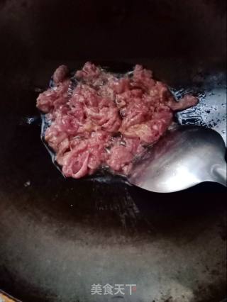 芹菜炒牛肉的做法步骤：6