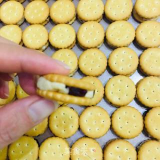 纽扣饼干的做法步骤：23