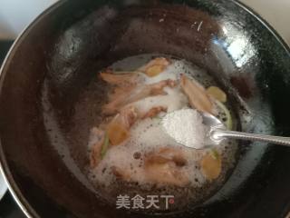 酱香啤酒鸭翅的做法步骤：14