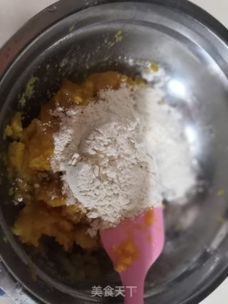 炸地瓜丸子的做法步骤：5