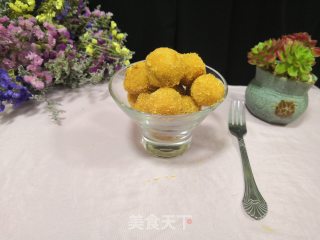 炸地瓜丸子的做法步骤：11