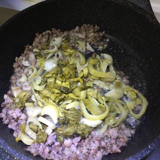 酸菜豆腐煲的做法步骤：10