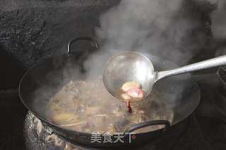 沂蒙山特色炖鸡的做法步骤：9