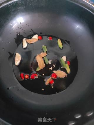 上汤娃娃菜炖冻豆腐的做法步骤：4