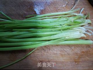 芹菜炒驴肉的做法步骤：3