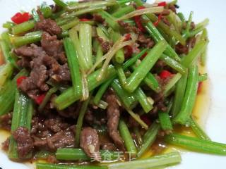 芹菜炒驴肉的做法步骤：10