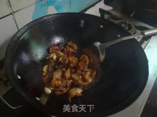 香菇烧土鸡的做法步骤：7