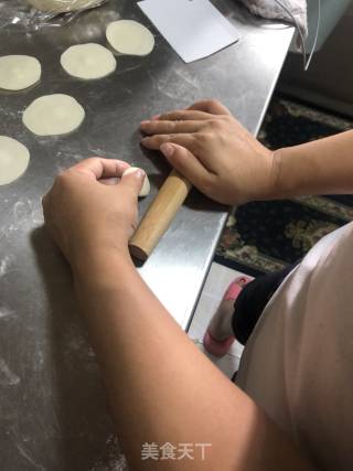 韭菜蒸饺（韭菜馅不会出水哦）的做法步骤：14