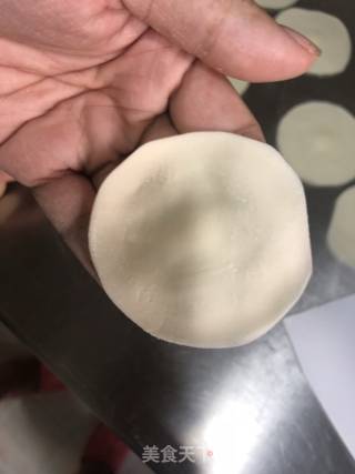 韭菜蒸饺（韭菜馅不会出水哦）的做法步骤：16