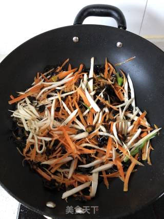 超过瘾的鱼香肉丝的做法步骤：5