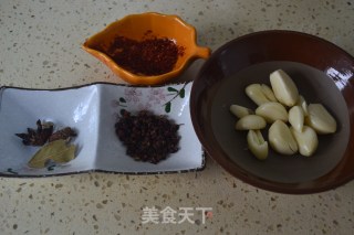 麻椒炒带鱼的做法步骤：2