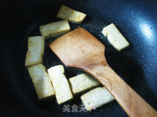 双椒炒老豆腐的做法步骤：5