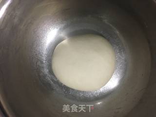 鸡肉火腿披萨的做法步骤：2
