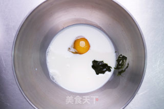 抹茶奶酪软欧的做法步骤：1
