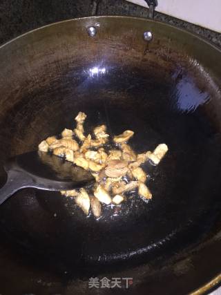 早餐面条的做法步骤：1
