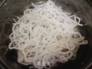 麻辣土豆粉的做法步骤：4