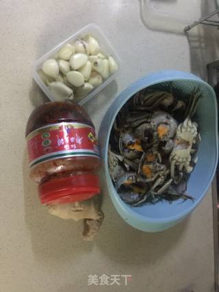 香辣蟹的做法步骤：2