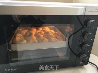 月牙面包的做法步骤：5