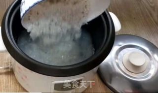 红枣、糯米做的特色切糕香甜软糯，营养丰富，比蛋糕还好吃，制作方法超级简单！的做法步骤：2