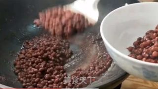 红枣、糯米做的特色切糕香甜软糯，营养丰富，比蛋糕还好吃，制作方法超级简单！的做法步骤：5