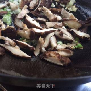 白菜香菇炒粉条的做法步骤：4