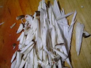 烩菌菇的做法步骤：2