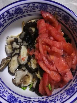 烩菌菇的做法步骤：3