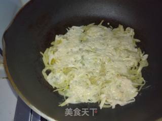 土豆丝饼的做法步骤：8