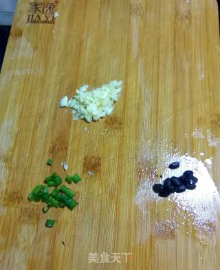 土豆蒸排骨的做法步骤：6