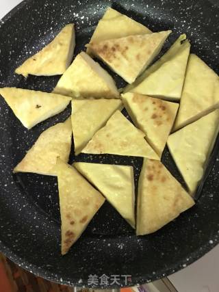 豆腐焖肉末的做法步骤：1