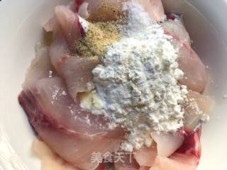 家常酸菜鱼的做法步骤：3
