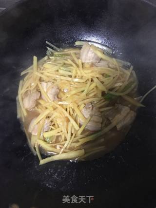 五花肉炒土豆丝的做法步骤：8