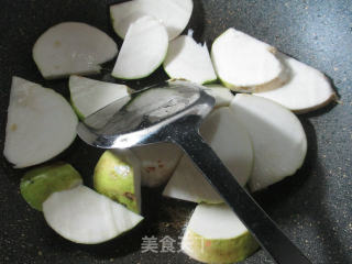 鲜素鸡烧大头菜的做法步骤：4