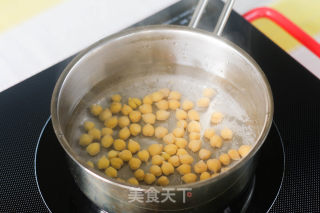 山药青菜鹰嘴豆浓汤——宝宝辅食的做法步骤：3