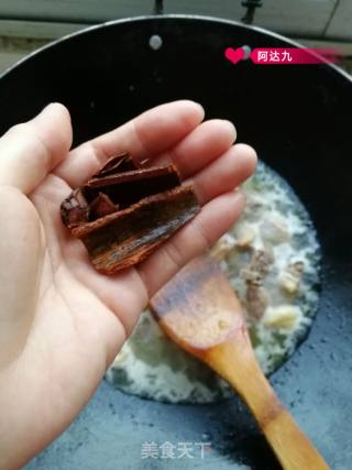 腐竹焖鸭肉的做法步骤：3
