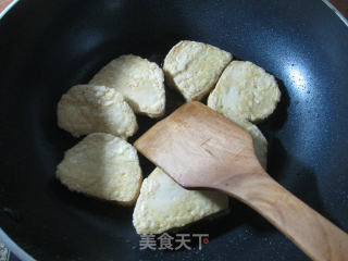 黑木耳烧鲜素鸡的做法步骤：3