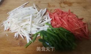 鱼香牛肉丝的做法步骤：4