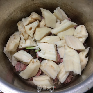 卤水莲藕的做法步骤：6