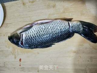 清蒸开屏鱼的做法步骤：2