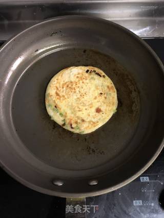 外酥里嫩香葱饼的做法步骤：11