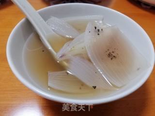洋葱汤的做法步骤：4